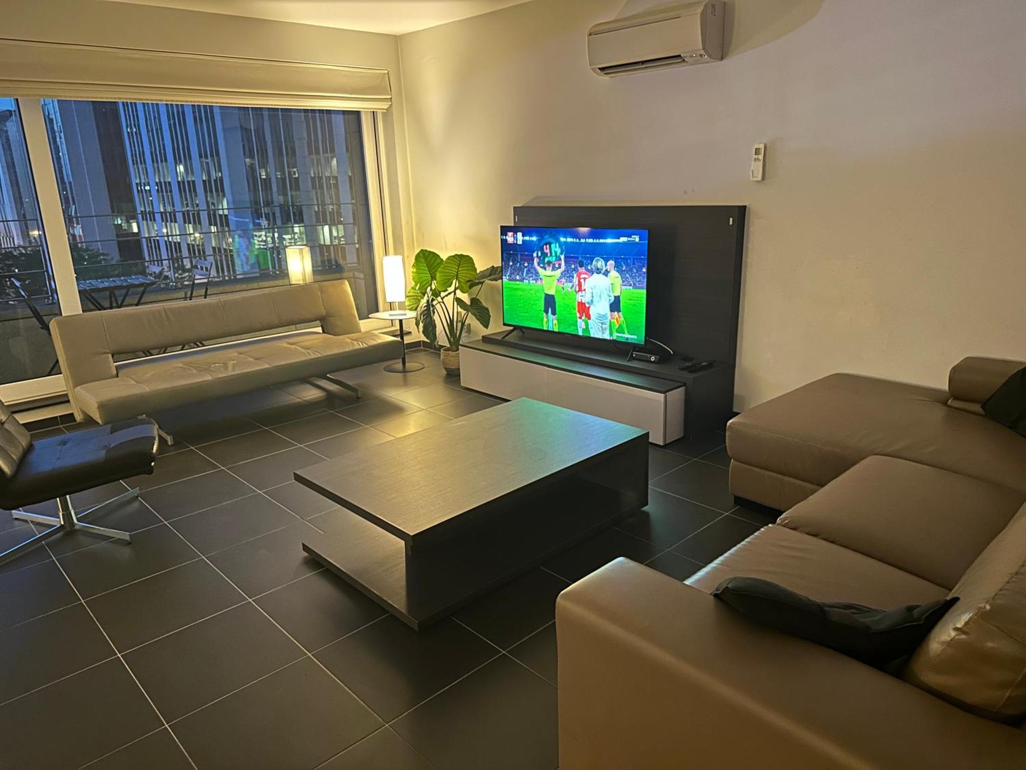 Apartment In Heart Of Brussel City With Balcony View מראה חיצוני תמונה
